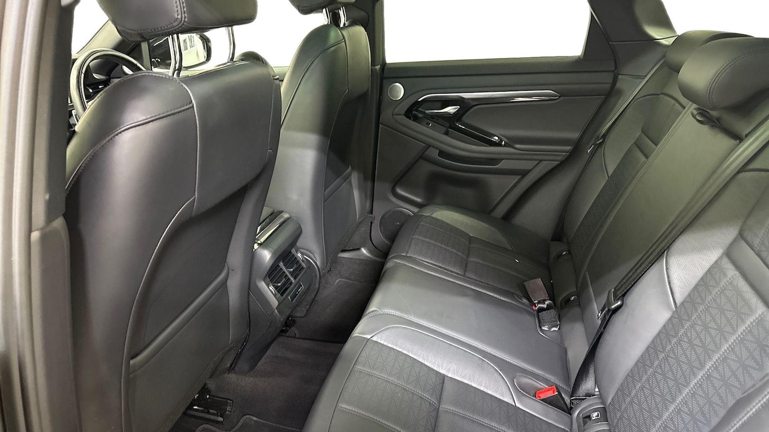 Used Land Rover Range Rover Evoque 2023 for sale - 78191143: Photo 4