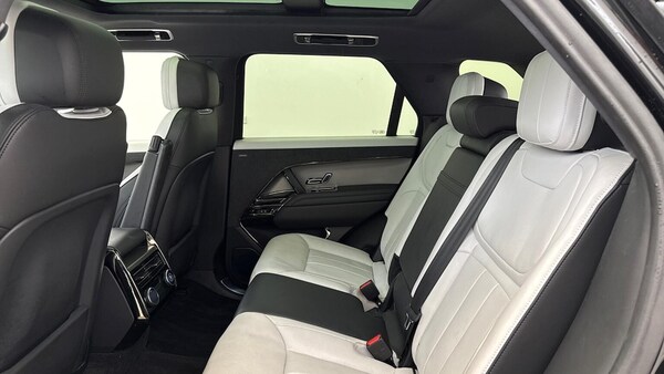 Used Land Rover Range Rover Sport 2024 for sale - 76149602: Photo 16