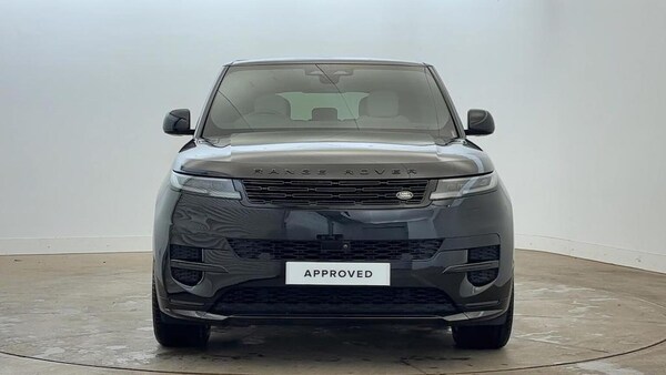 Used Land Rover Range Rover Sport 2024 for sale - 76149602: Photo 4