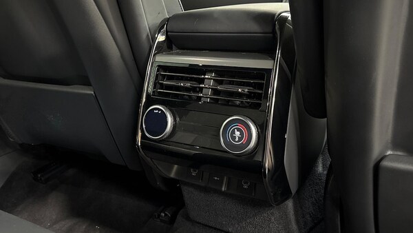 Used Land Rover Range Rover Sport 2024 for sale - 76149602: Photo 7