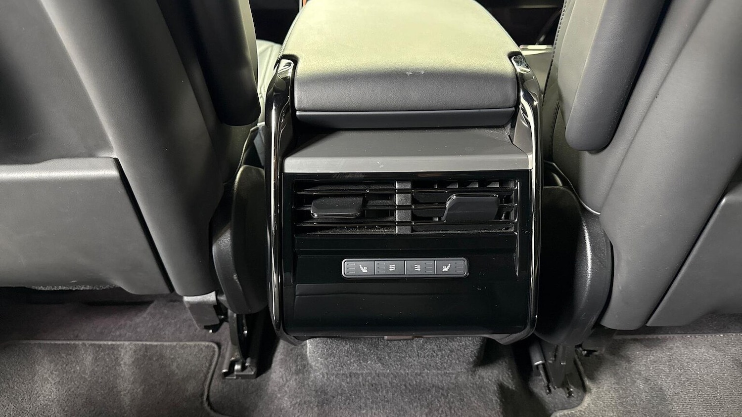 Used Land Rover Range Rover Sport 2024 for sale - 77889341: Photo 18