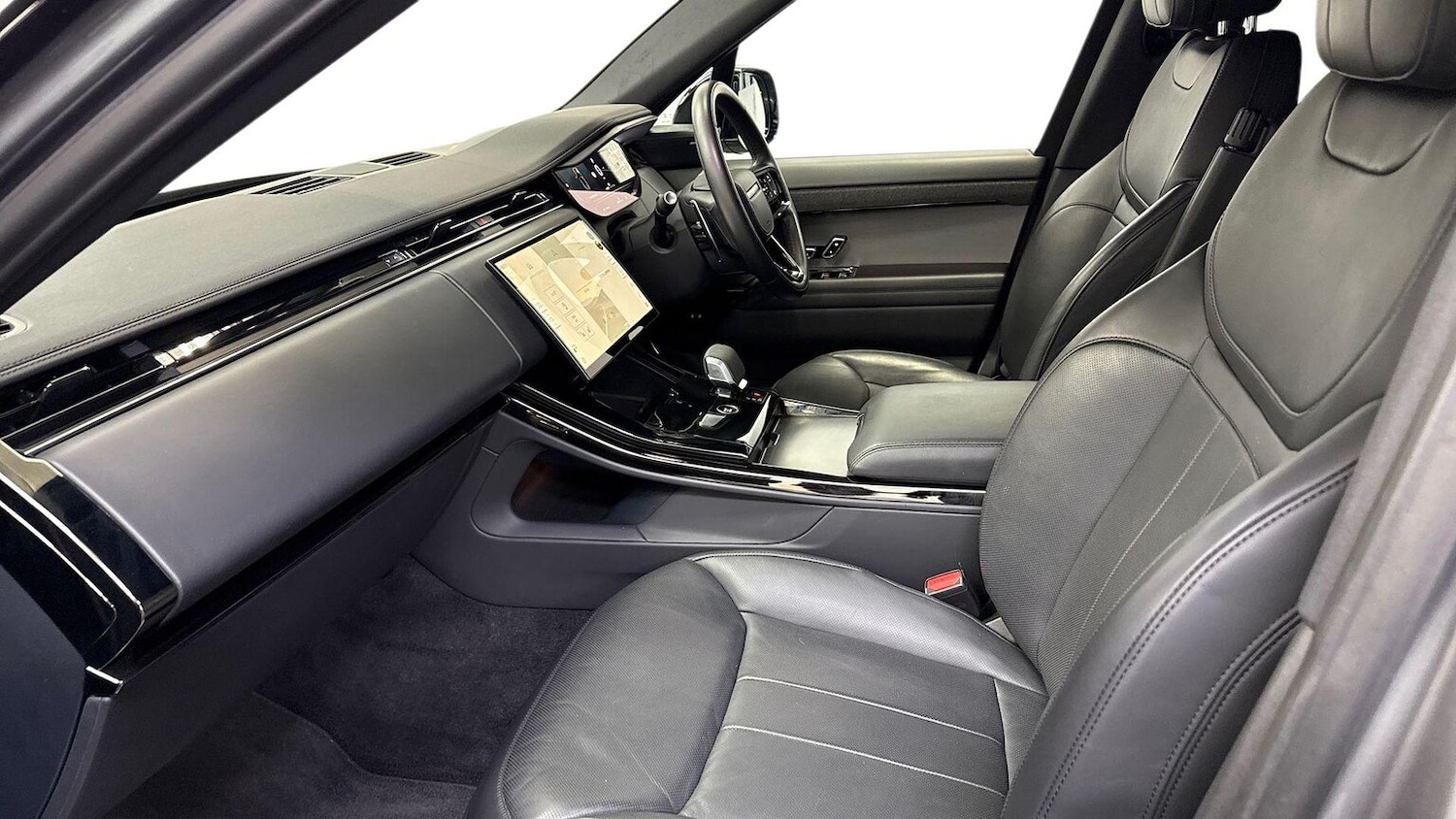 Used Land Rover Range Rover Sport 2024 for sale - 77889341: Photo 3