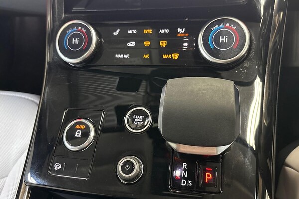 Used Land Rover Range Rover Sport 2023 for sale - 76127282: Photo 12