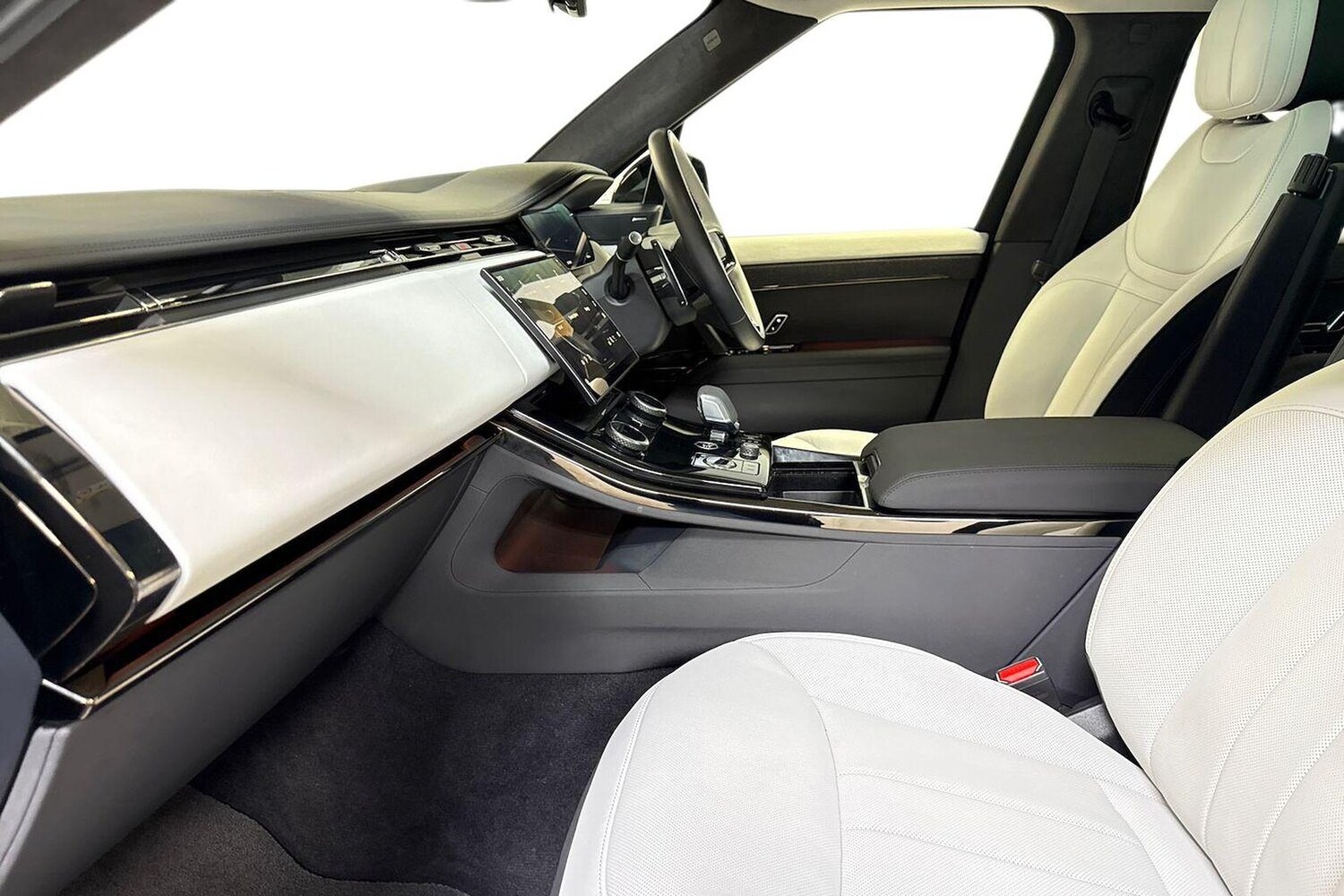 Used Land Rover Range Rover Sport 2023 for sale - 76127282: Photo 7