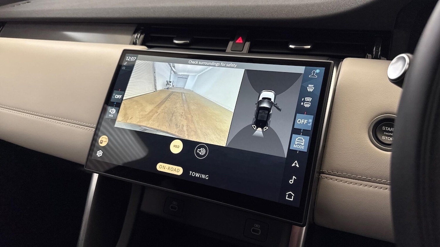 Used Land Rover Discovery Sport 2024 for sale - 76565468: Photo 14