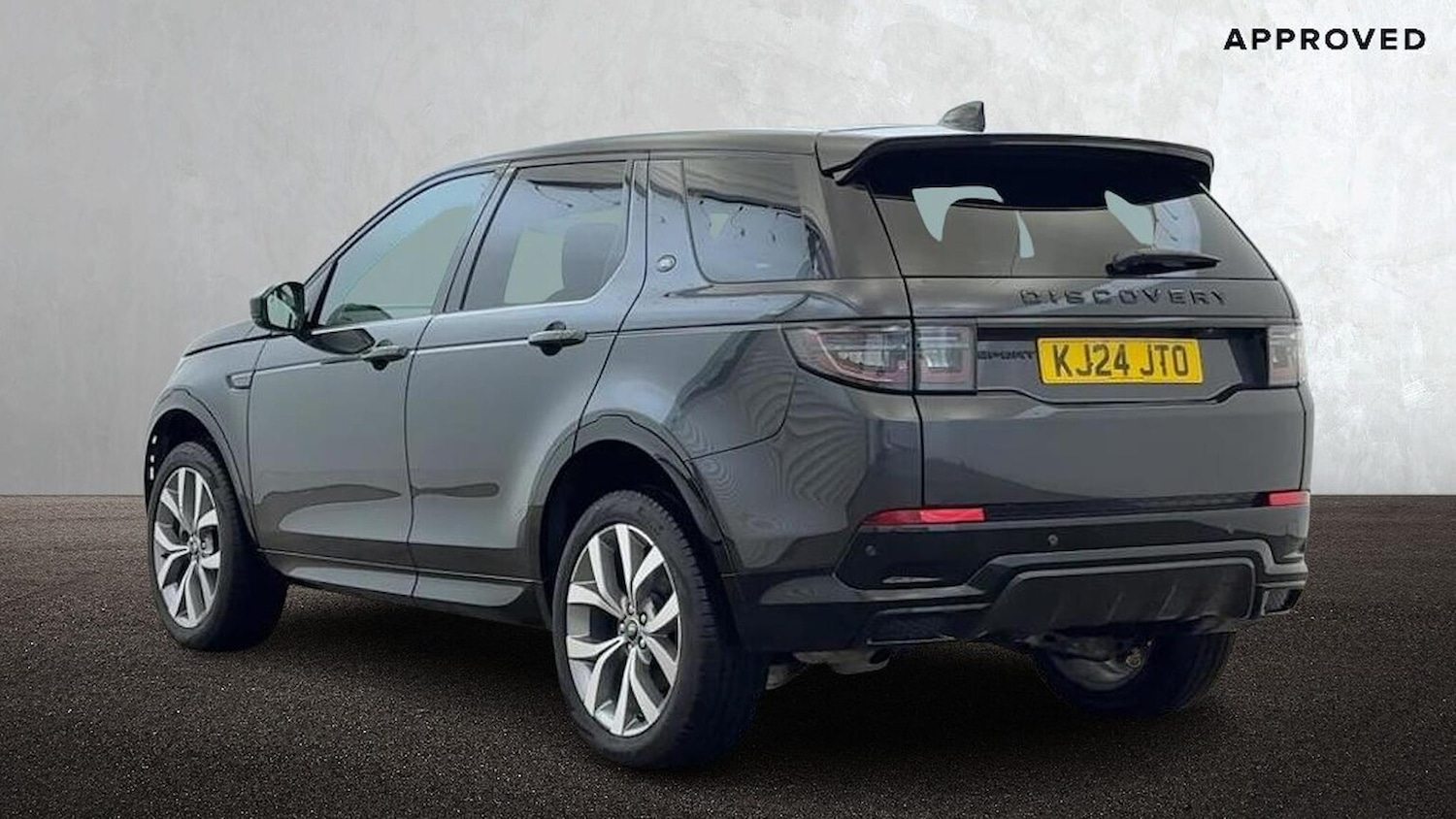 Used Land Rover Discovery Sport 2024 for sale - 76565468: Photo 2