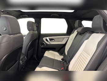 Used Land Rover Discovery Sport 2024 for sale - 76565468: Photo