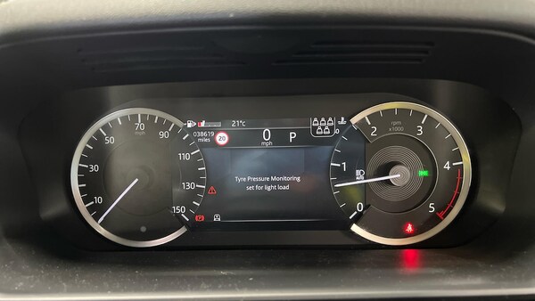Used Land Rover Discovery 2022 for sale - 76268237: Photo 10