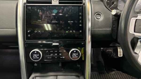 Used Land Rover Discovery 2022 for sale - 76268237: Photo 11