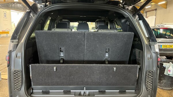 Used Land Rover Discovery 2022 for sale - 76268237: Photo 7