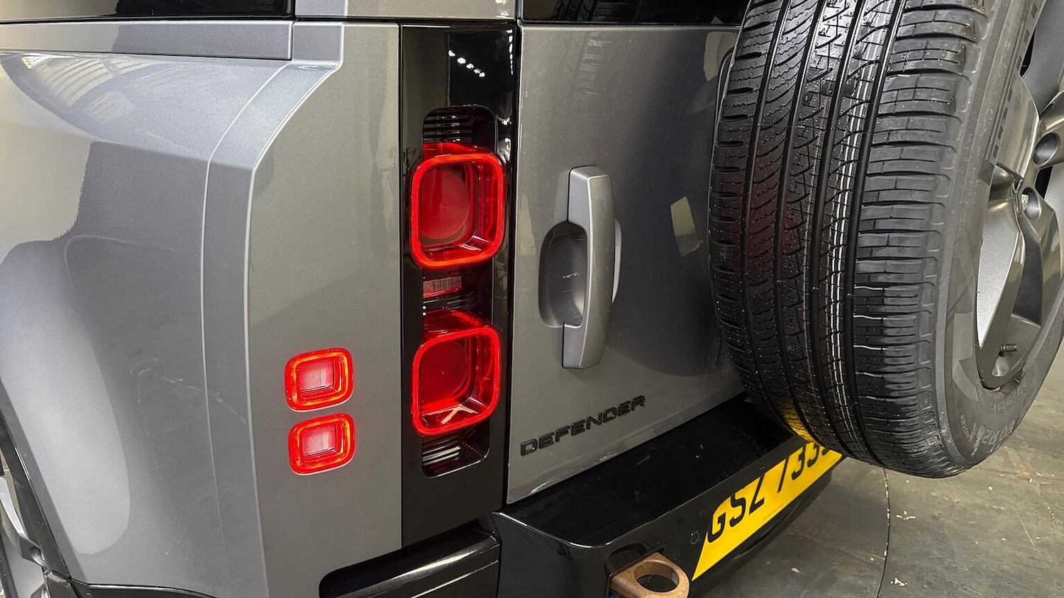 Used Land Rover Defender 2023 for sale - 77603698: Photo 19