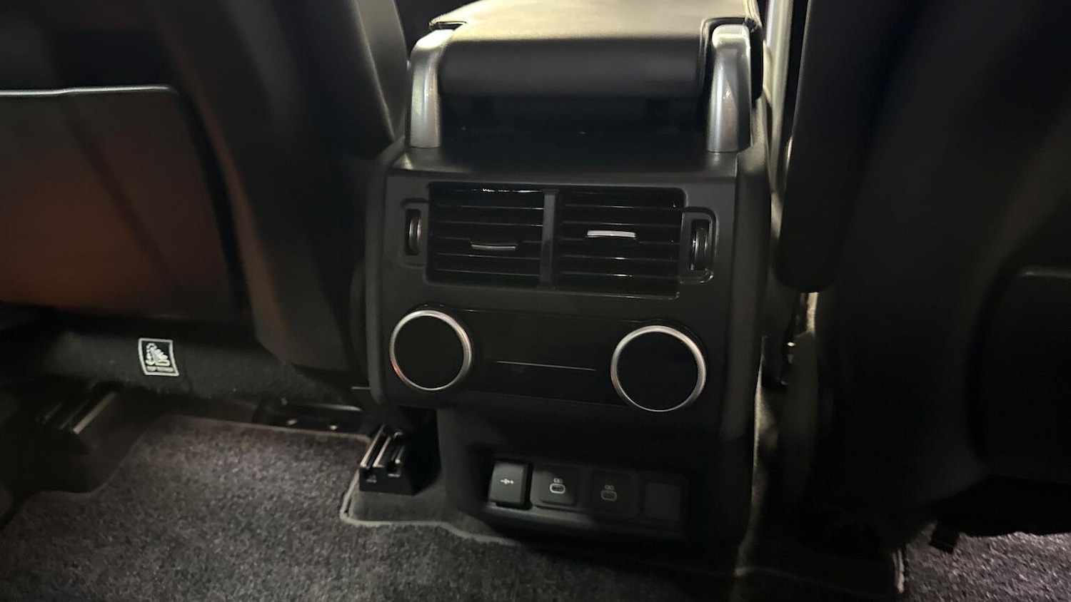 Used Land Rover Discovery 2024 for sale - 77489790: Photo 18