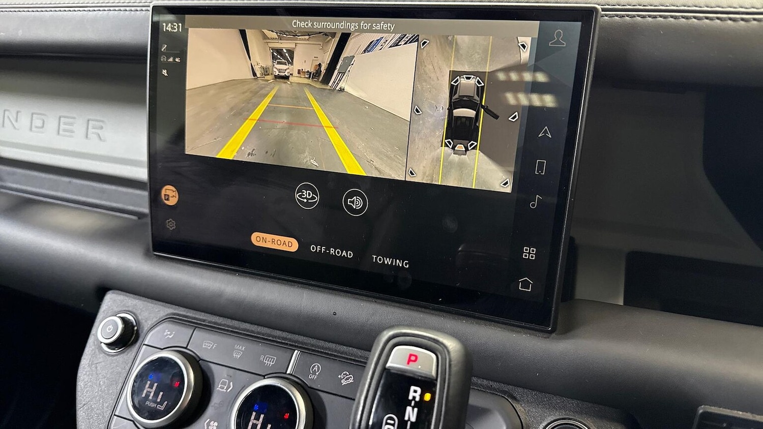 Used Land Rover Defender 2023 for sale - 77489401: Photo 12