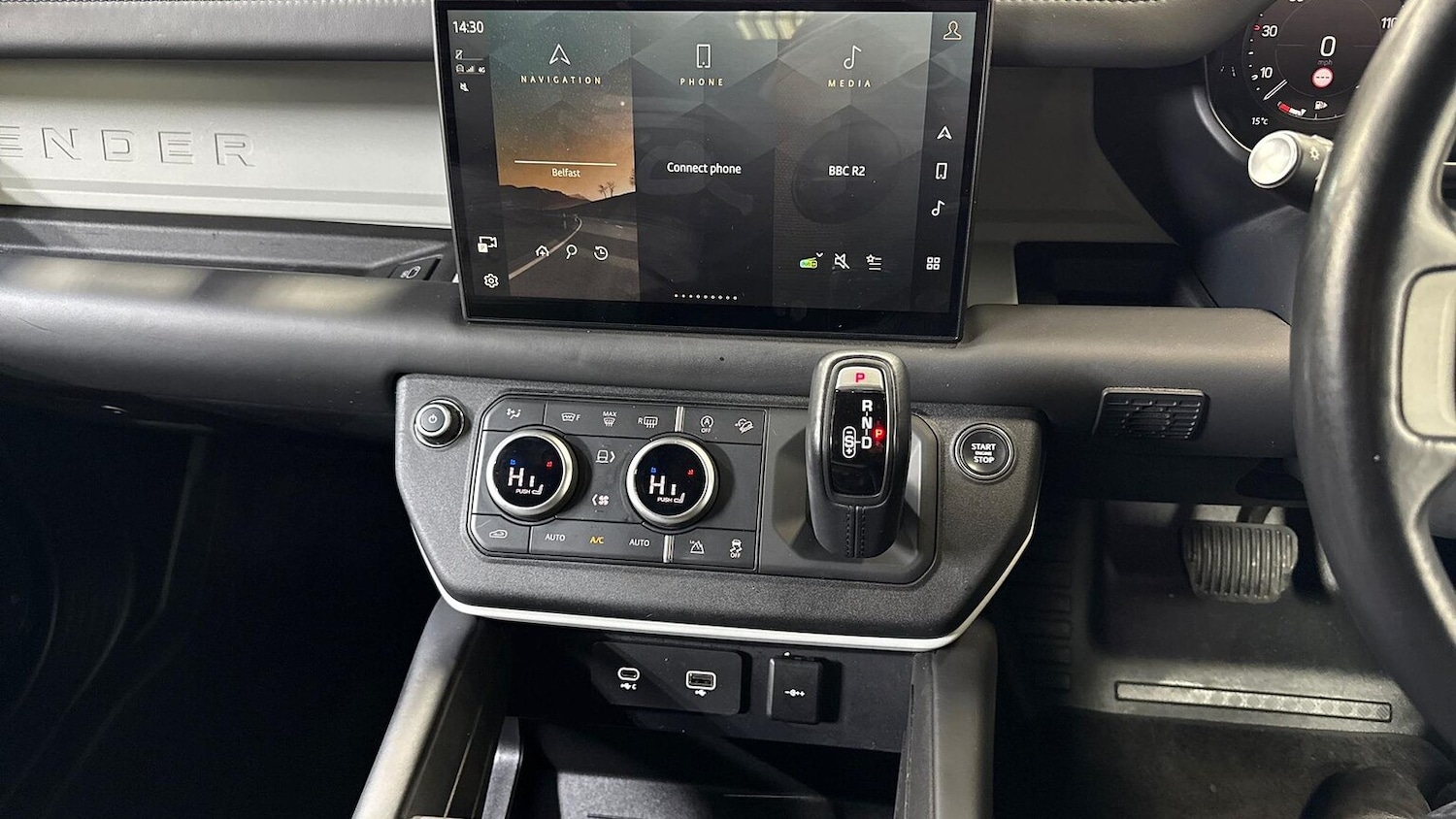 Used Land Rover Defender 2023 for sale - 77489401: Photo 14