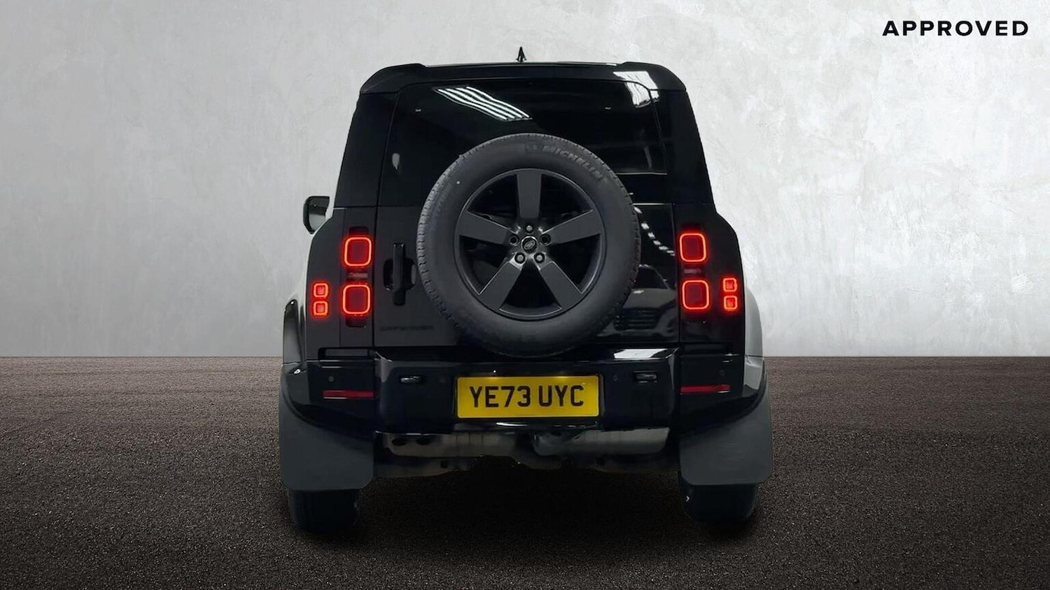 Used Land Rover Defender 2023 for sale - 77489401: Photo 6