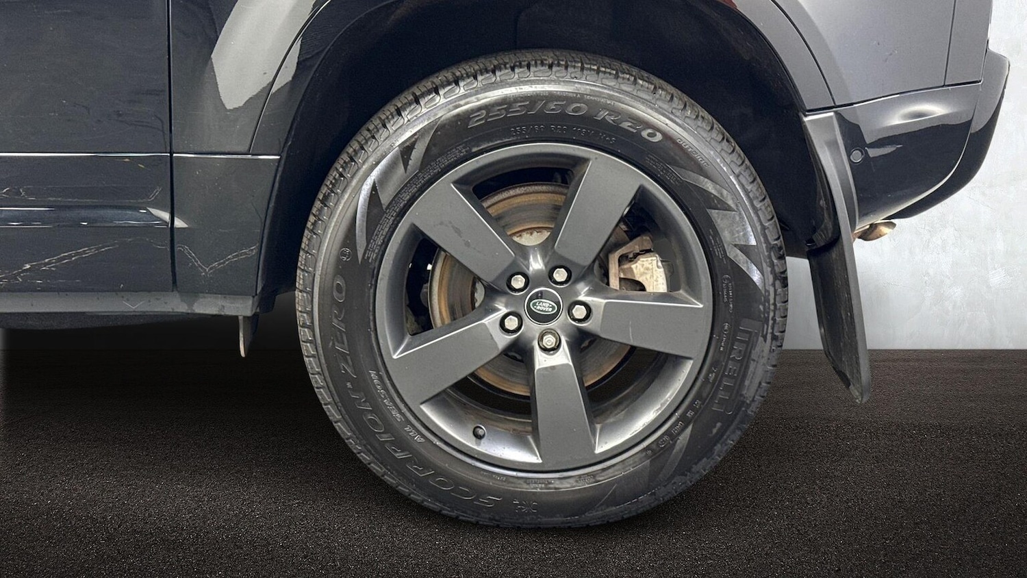 Used Land Rover Defender 2023 for sale - 77489401: Photo 8