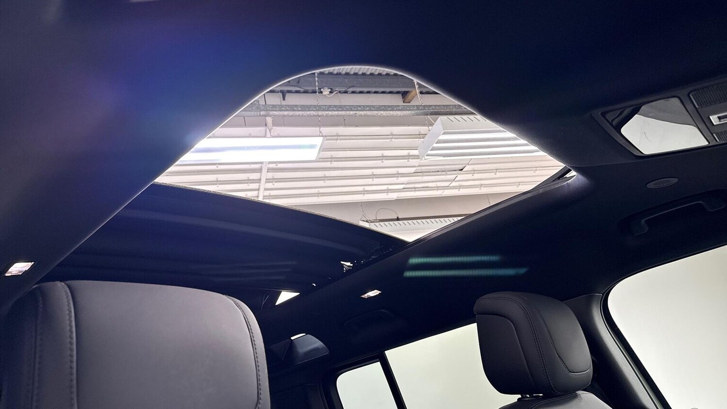 Used Land Rover Defender 2023 for sale - 78191101: Photo 22