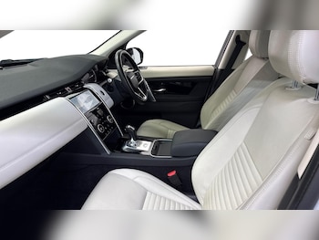 Used Land Rover Discovery Sport 2021 for sale - 78390999: Photo