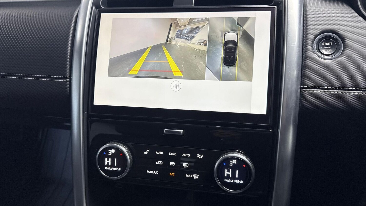 Used Land Rover Discovery 2023 for sale - 76268243: Photo 12