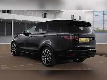 Used Land Rover Discovery 2023 for sale - 76268243: Photo 3