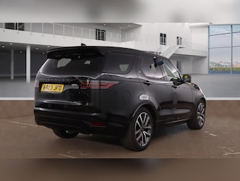 Used Land Rover Discovery 2023 for sale - 76268243: Photo 4