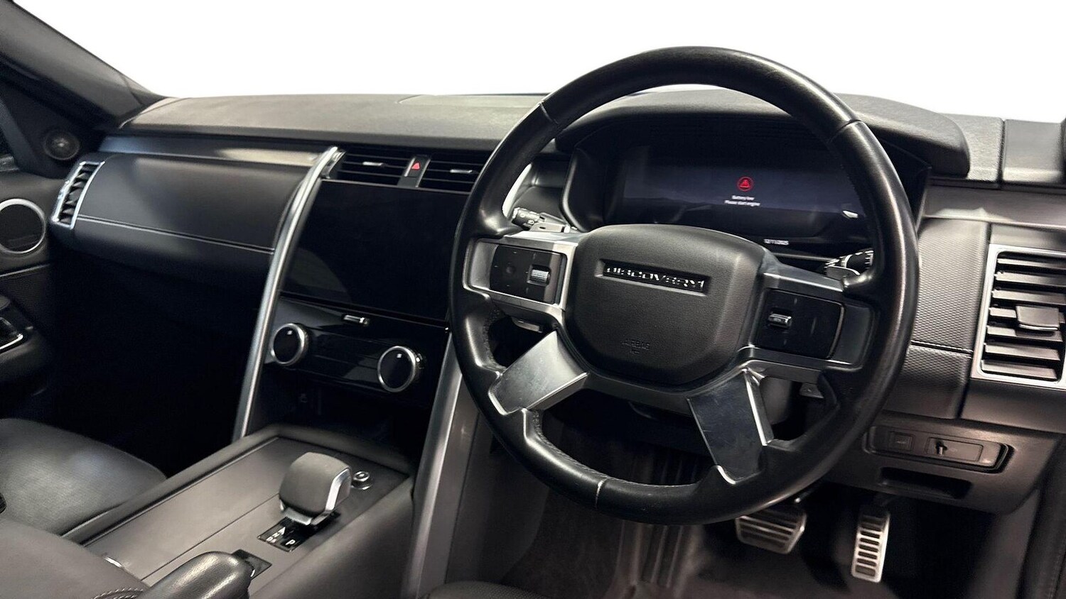 Used Land Rover Discovery 2023 for sale - 76268243: Photo 9