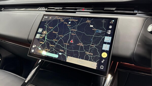 Used Land Rover Range Rover Sport 2024 for sale - 76149513: Photo 11
