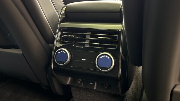 Used Land Rover Range Rover Sport 2024 for sale - 76149513: Photo 17