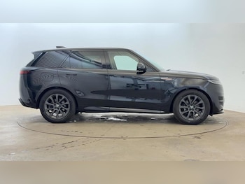 Used Land Rover Range Rover Sport 2024 for sale - 76149513: Photo 2