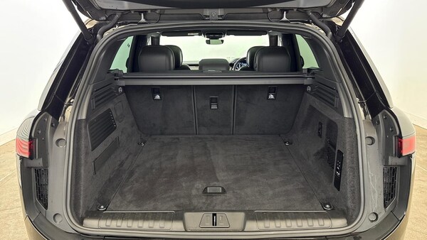 Used Land Rover Range Rover Sport 2024 for sale - 76149513: Photo 5