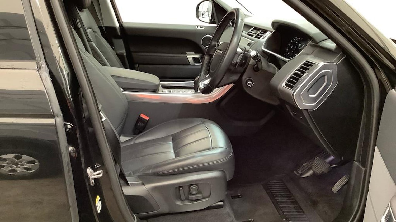 Used Land Rover Range Rover Sport 2022 for sale - 78191090: Photo 3