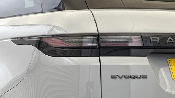 Used Land Rover Range Rover Evoque 2024 for sale - 76335156: Photo 15