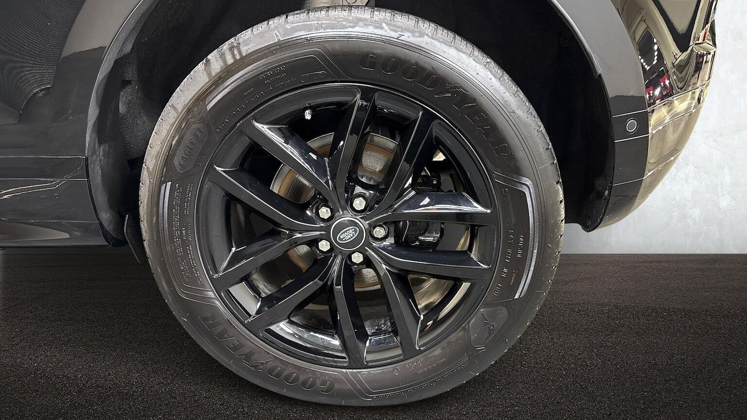 Used Land Rover Range Rover Evoque 2025 for sale - 76897057: Photo 8