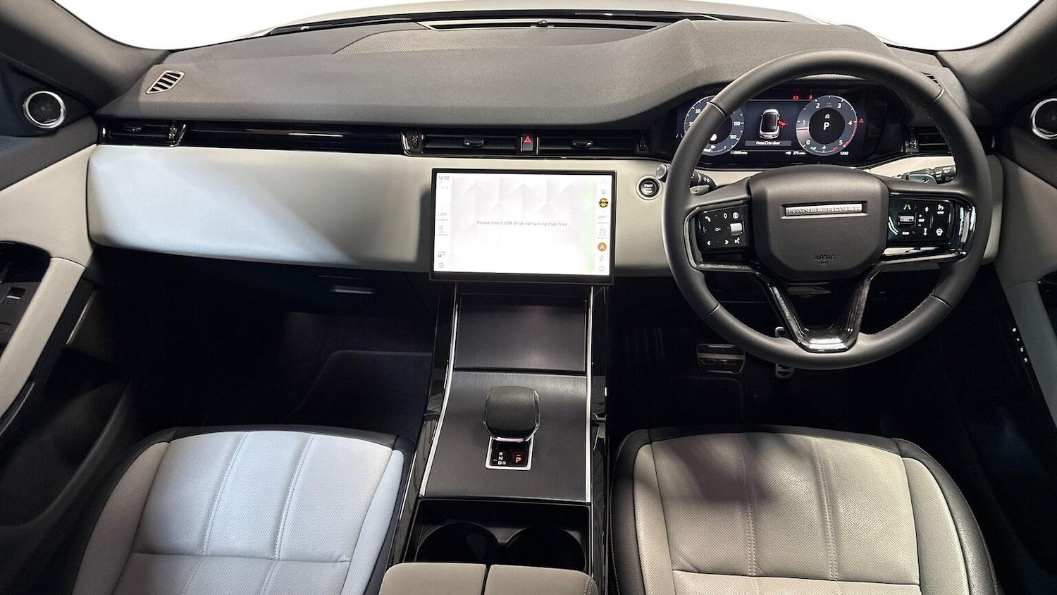 Used Land Rover Range Rover Evoque 2025 for sale - 76897057: Photo 9