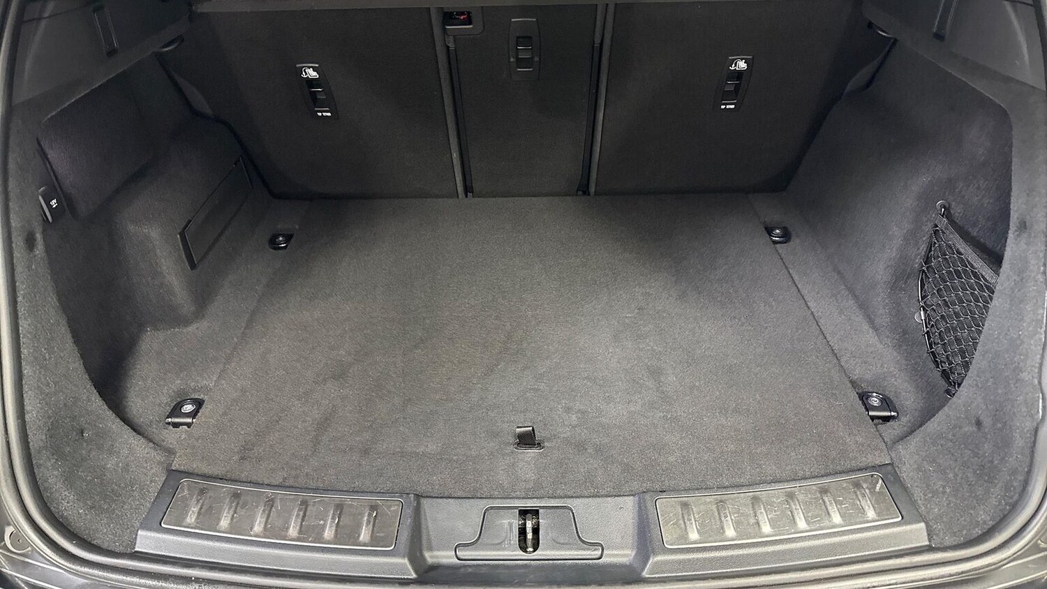 Used Land Rover Range Rover Evoque 2019 for sale - 78191099: Photo 11