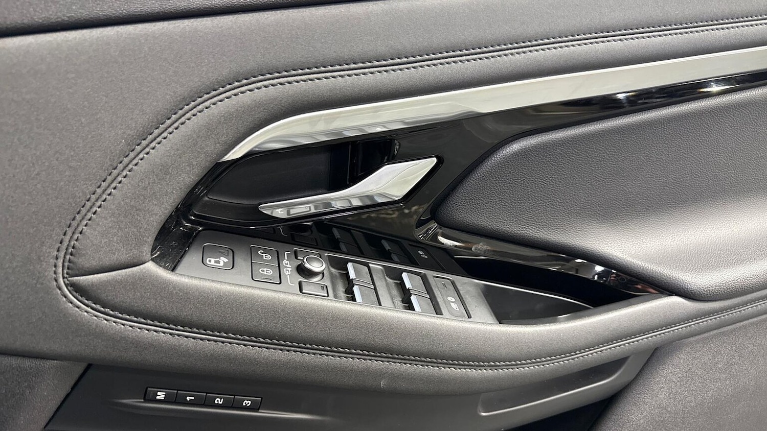 Used Land Rover Range Rover Evoque 2019 for sale - 78191099: Photo 23