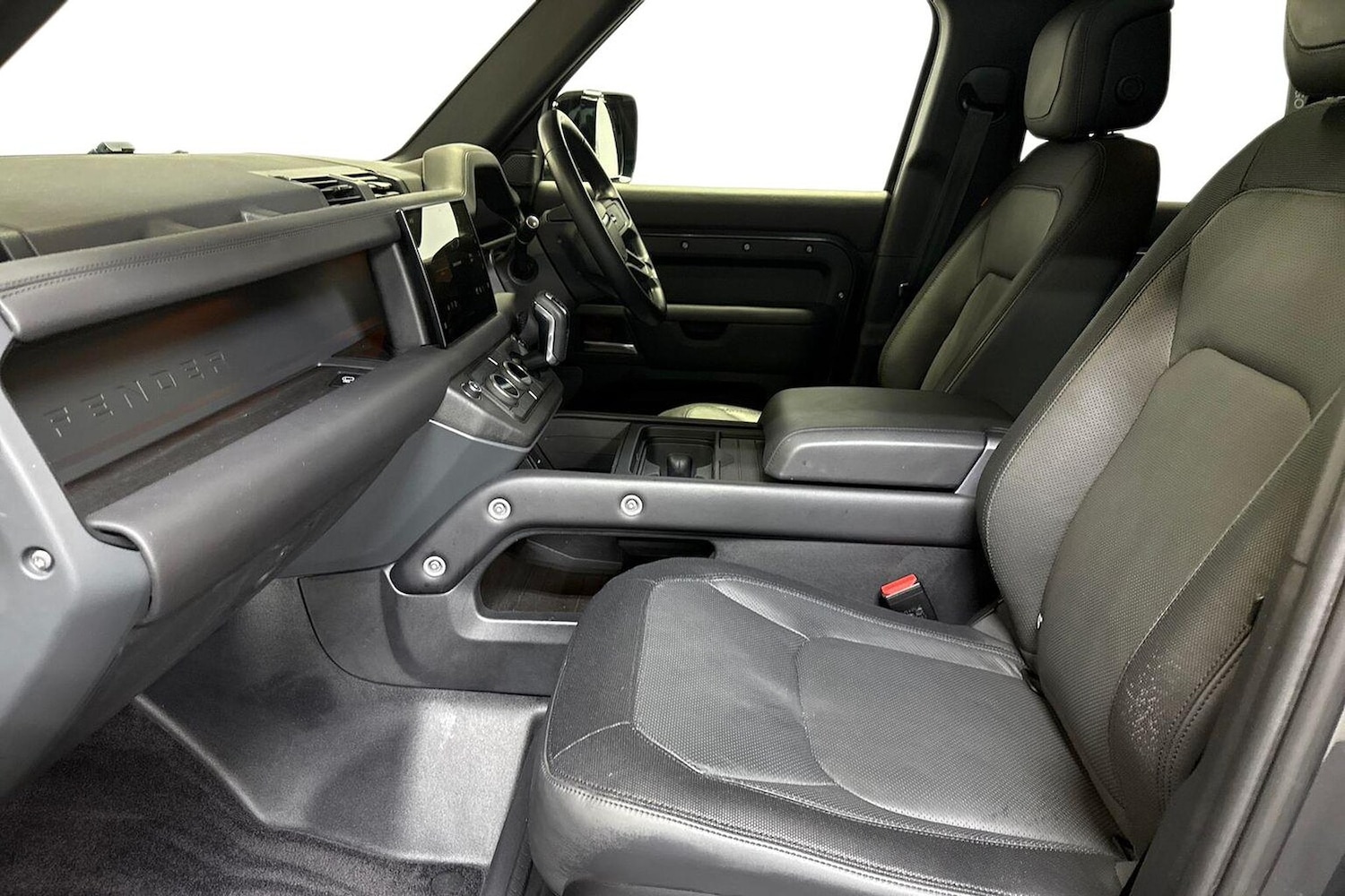 Used Land Rover Defender 2022 for sale - 76340556: Photo 7