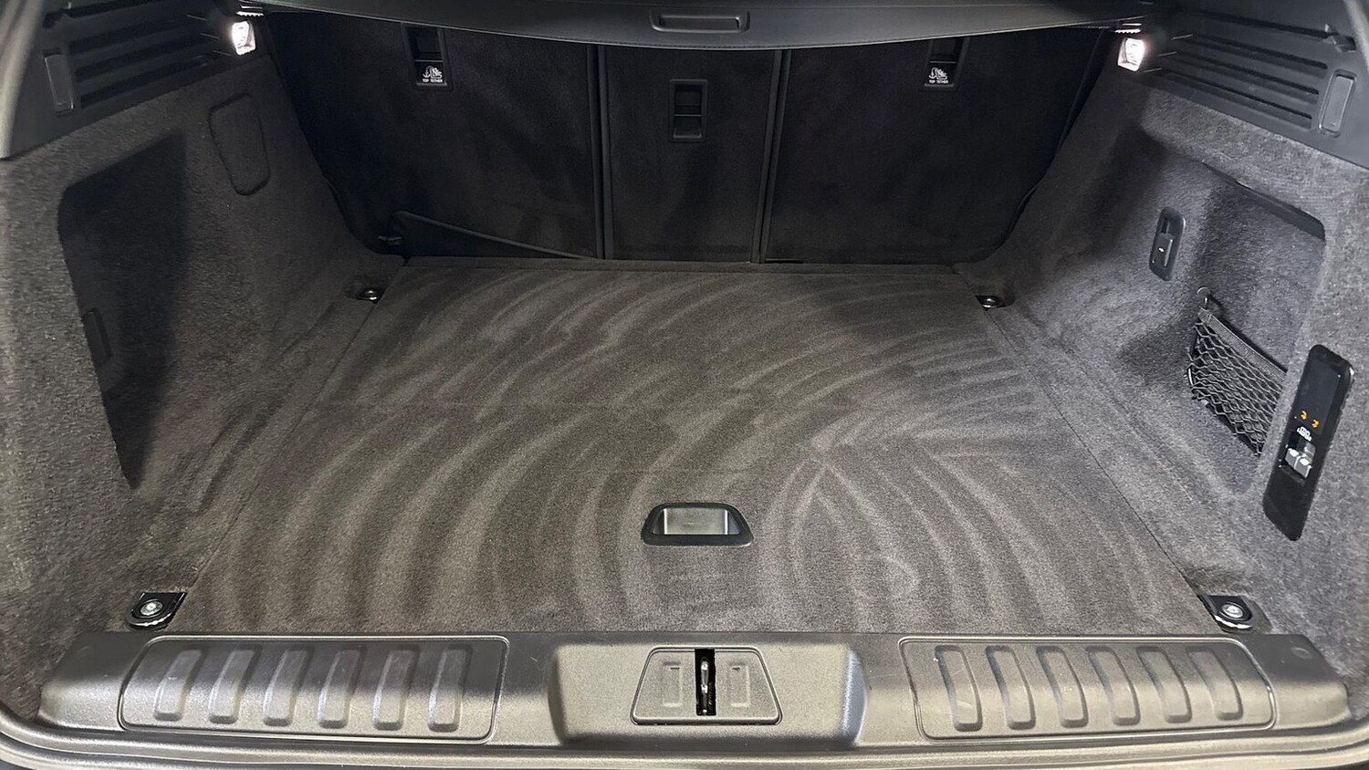 Used Land Rover Range Rover Sport 2023 for sale - 76335149: Photo 10