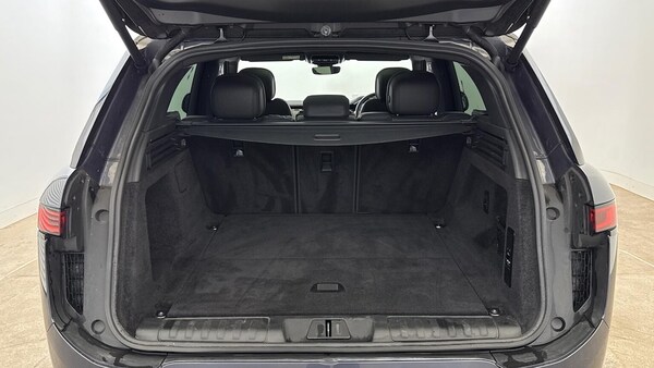 Used Land Rover Range Rover Sport 2023 for sale - 76335149: Photo 2