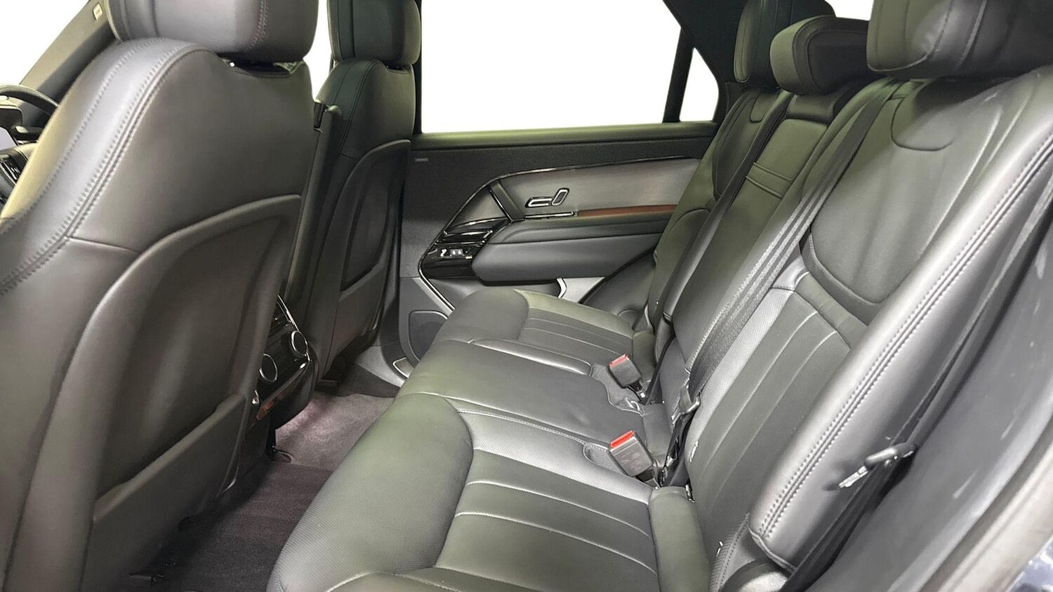 Used Land Rover Range Rover Sport 2023 for sale - 76335149: Photo 4