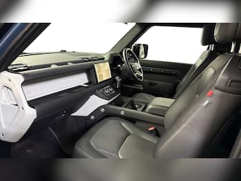Used Land Rover Defender 2024 for sale - 79826213: Photo