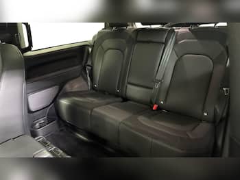 Used Land Rover Defender 2024 for sale - 79826213: Photo