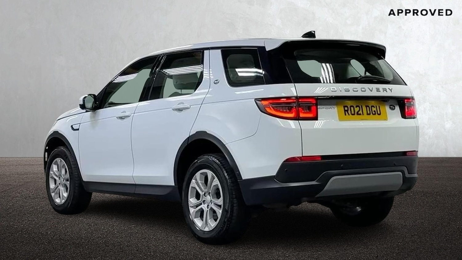 Used Land Rover Discovery Sport 2021 for sale - 78193343: Photo 2