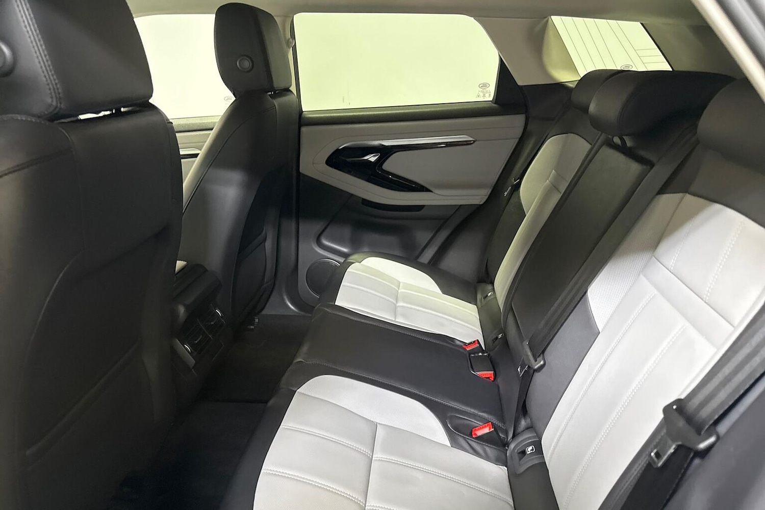 Used Land Rover Range Rover Evoque 2022 for sale - 76403415: Photo 16