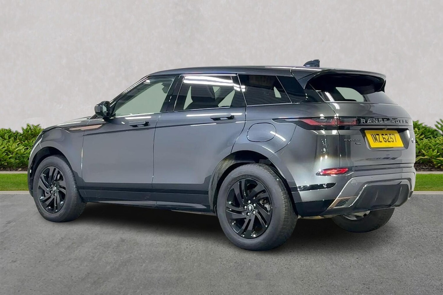 Used Land Rover Range Rover Evoque 2022 for sale - 76403415: Photo 2
