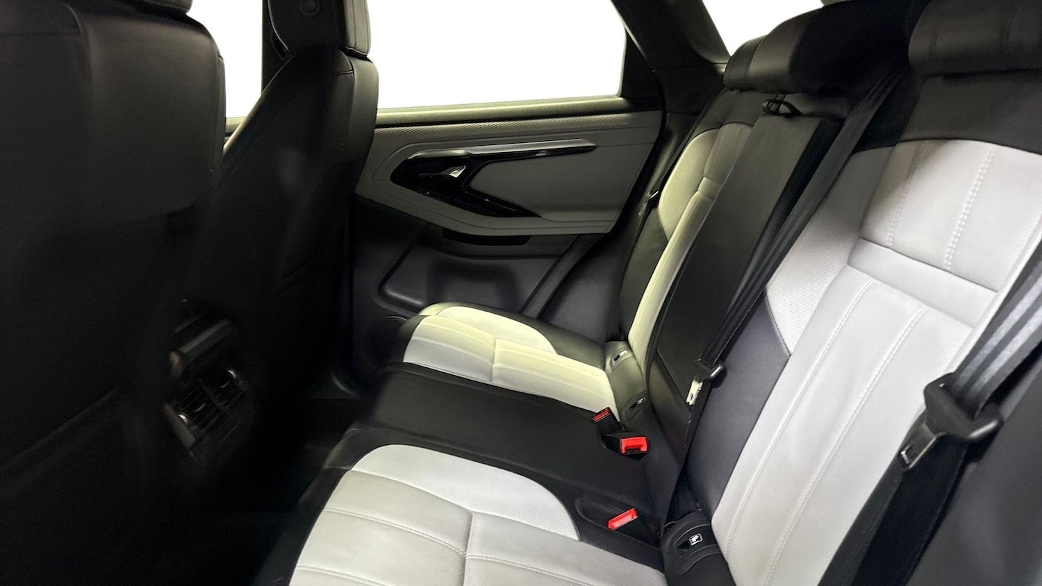 Used Land Rover Range Rover Evoque 2021 for sale - 77489786: Photo 4