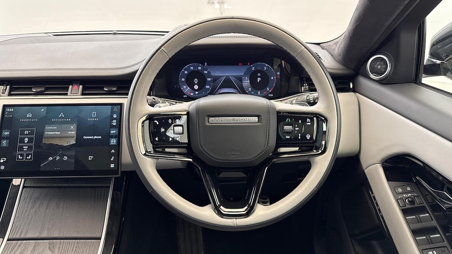 Used Land Rover Range Rover Evoque 2024 for sale - 76565467: Photo 15