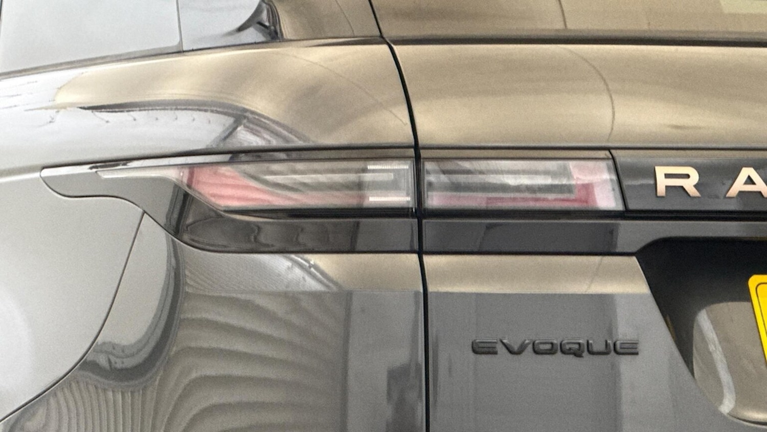 Used Land Rover Range Rover Evoque 2024 for sale - 76565467: Photo 19