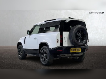 Used Land Rover Defender 2024 for sale - 78540859: Photo