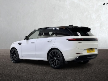 Used Land Rover Range Rover Sport 2024 for sale - 78694412: Photo